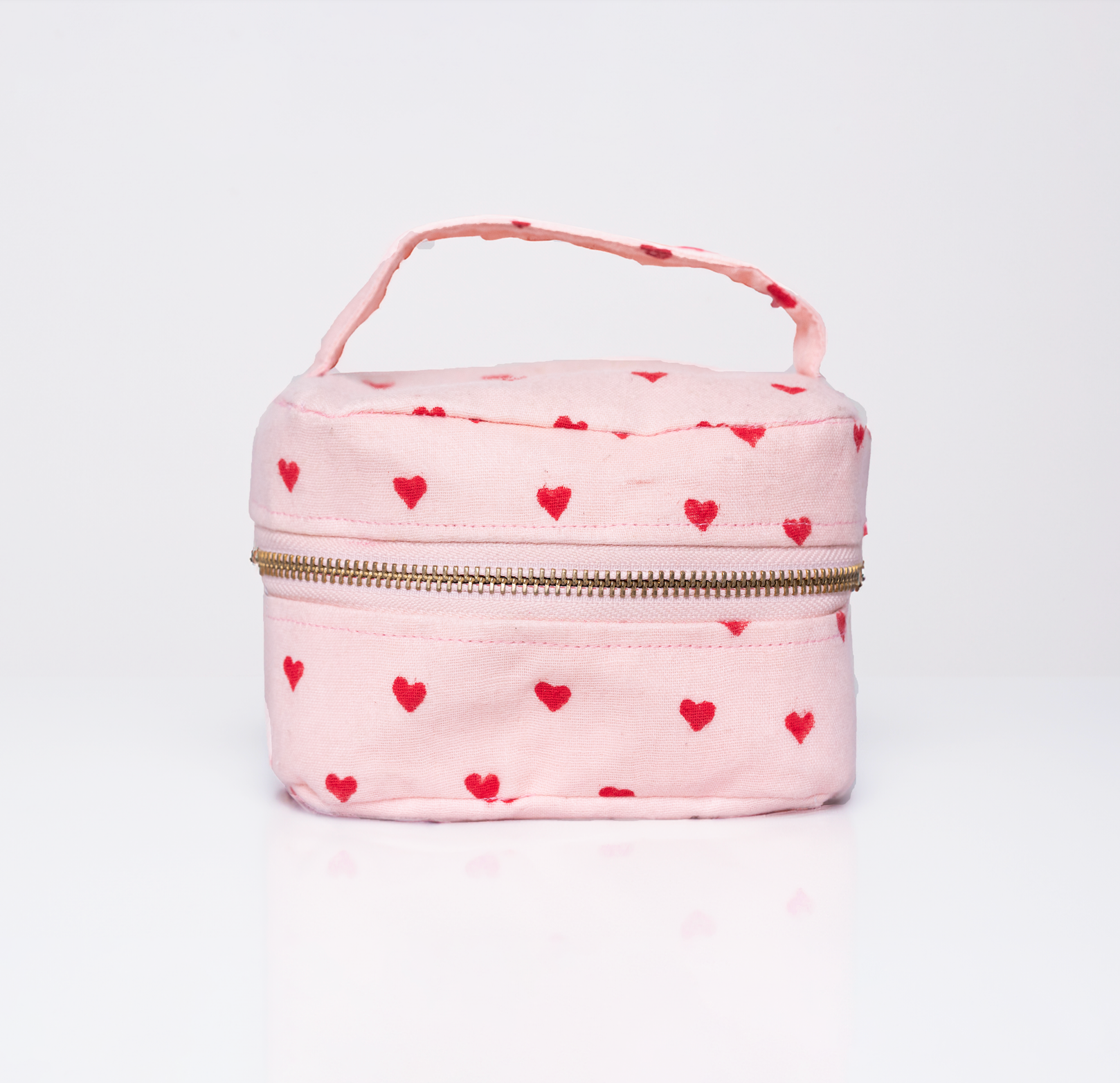 Carry Your Heart Pouch RM point vanity bag with heart pouch ピンク