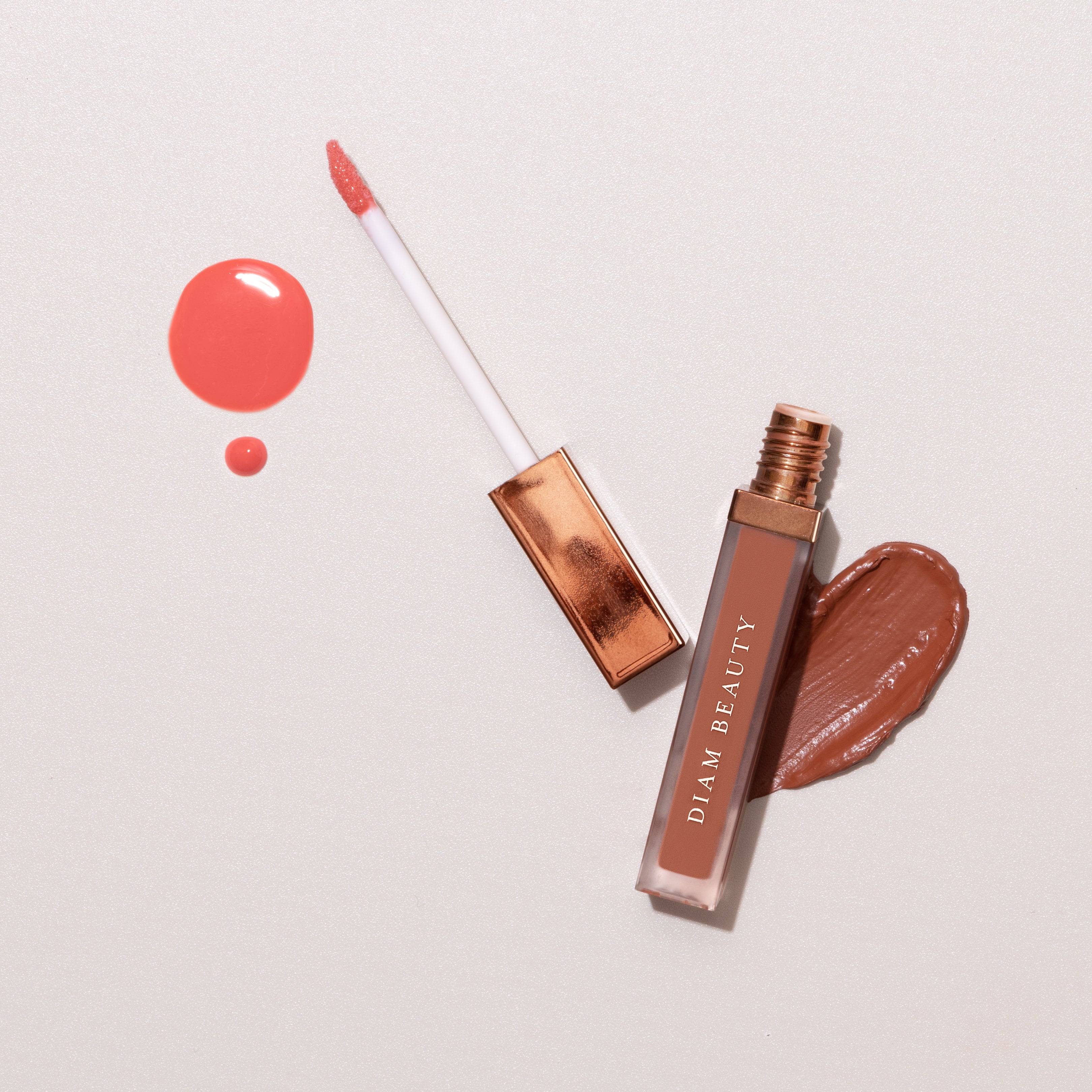 Lip Gloss vs. Liquid Lipstick: Decoding the Luscious Debate
