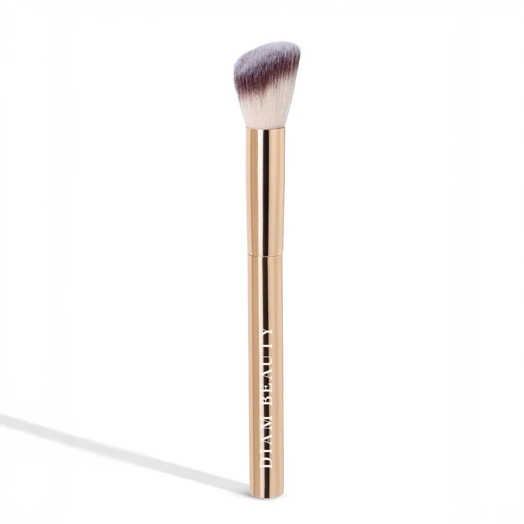The Airbrush Angled Blush Brush